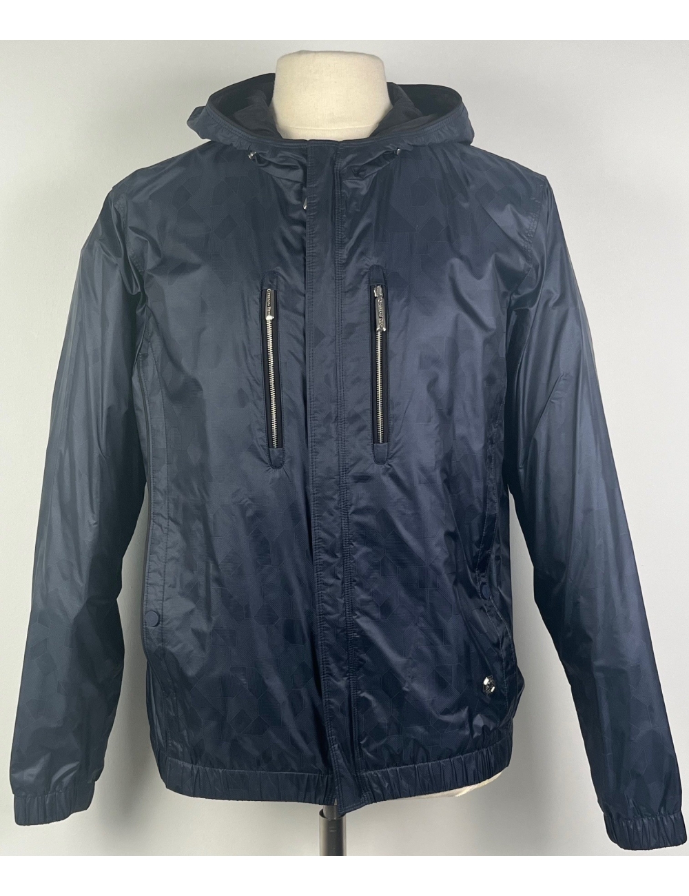 Blouson léger à capuche déperlante, gris bleu à motif