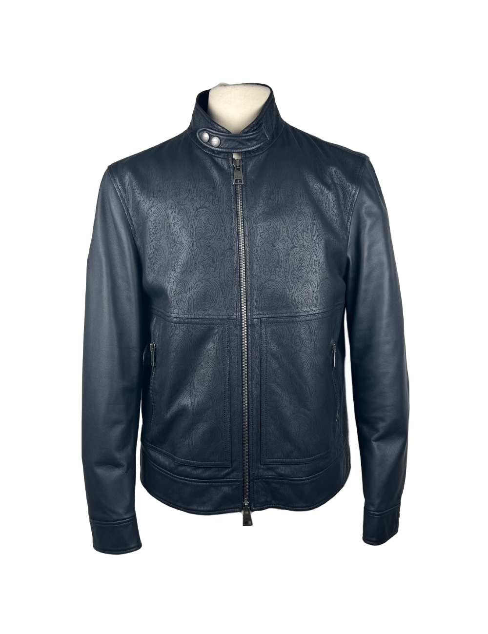 Blouson noir en cuir d’agneau, motif sur cuir